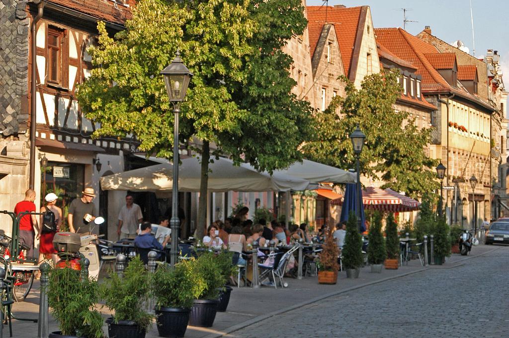 Ambient Hotel Am Europakanal Фюрт Экстерьер фото