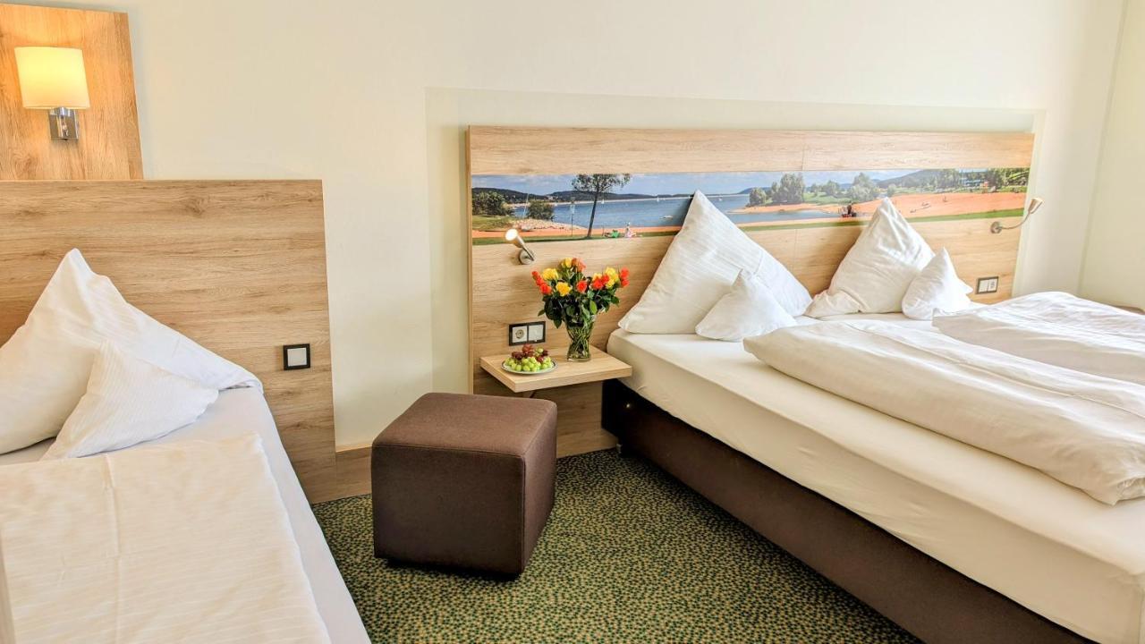 Ambient Hotel Am Europakanal Фюрт Экстерьер фото