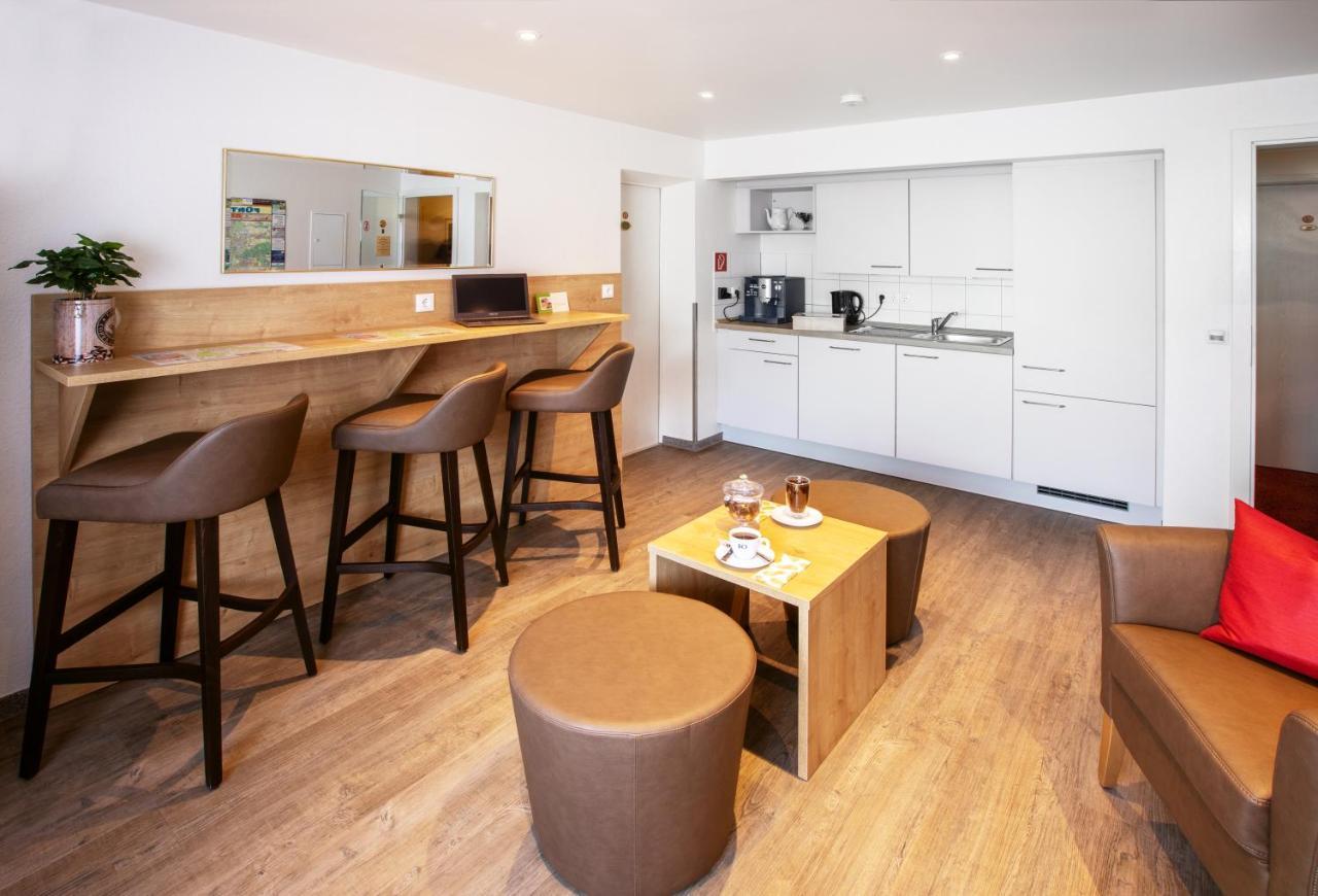 Ambient Hotel Am Europakanal Фюрт Экстерьер фото
