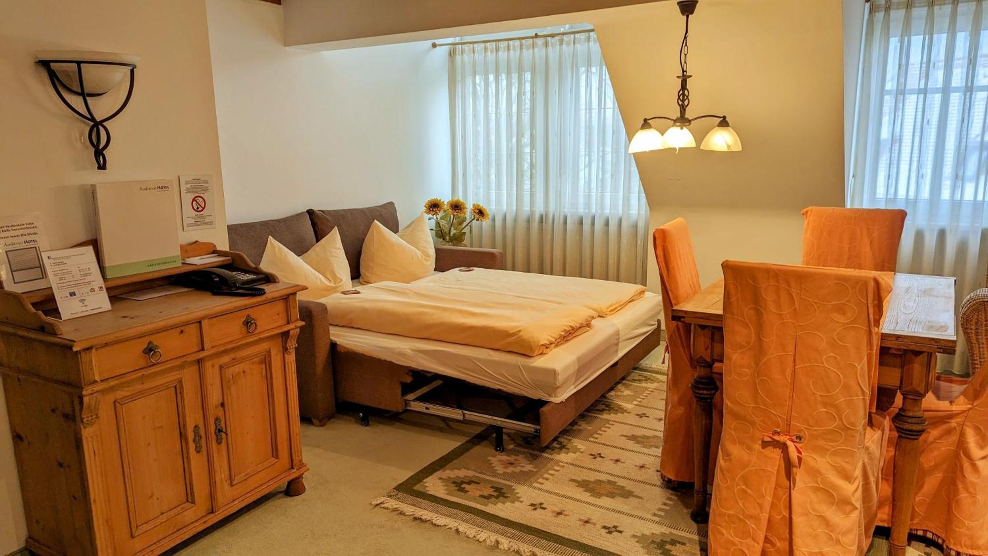 Ambient Hotel Am Europakanal Фюрт Экстерьер фото